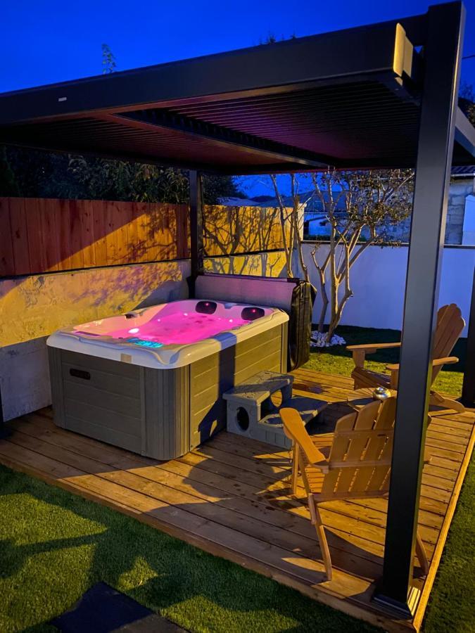 Magnifique Grange Avec Spa / Love Room Saint-André-de-Cubzac Exteriér fotografie